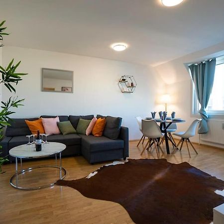Stylish 2 Floor Penthouse • 15 Min To City Center Wien Exterior foto