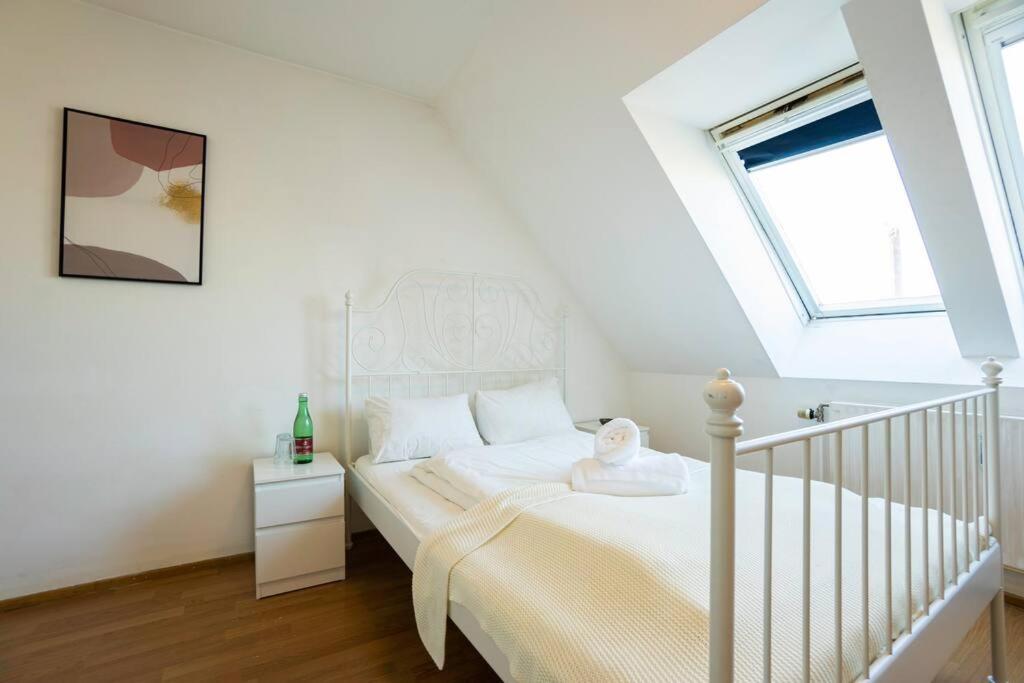 Stylish 2 Floor Penthouse • 15 Min To City Center Wien Exterior foto