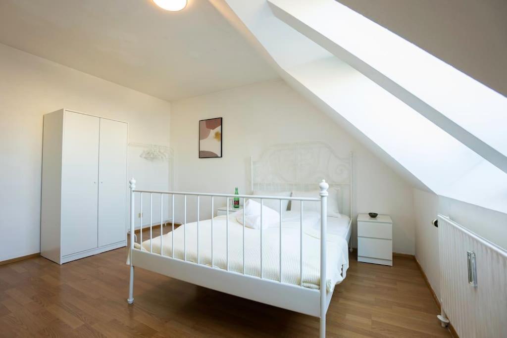 Stylish 2 Floor Penthouse • 15 Min To City Center Wien Exterior foto